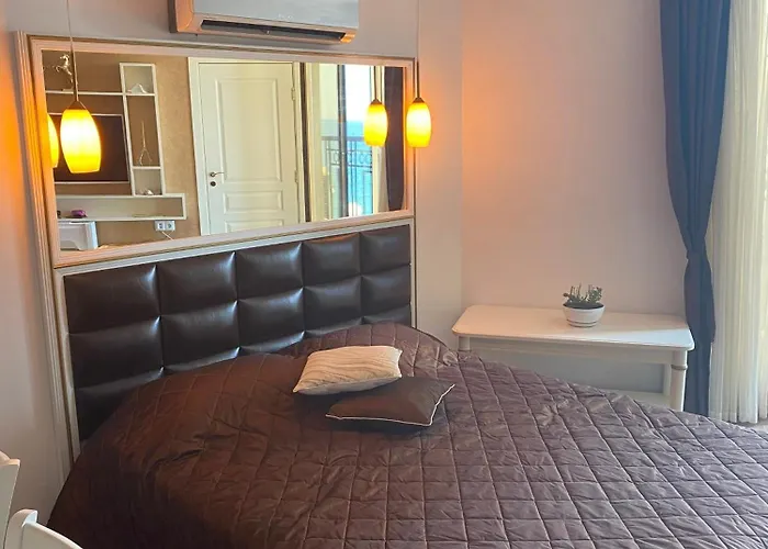 Penthouse Happy Moments 2